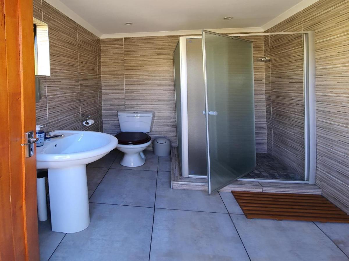 Хостел Lebo'S Soweto Backpackers Экстерьер фото